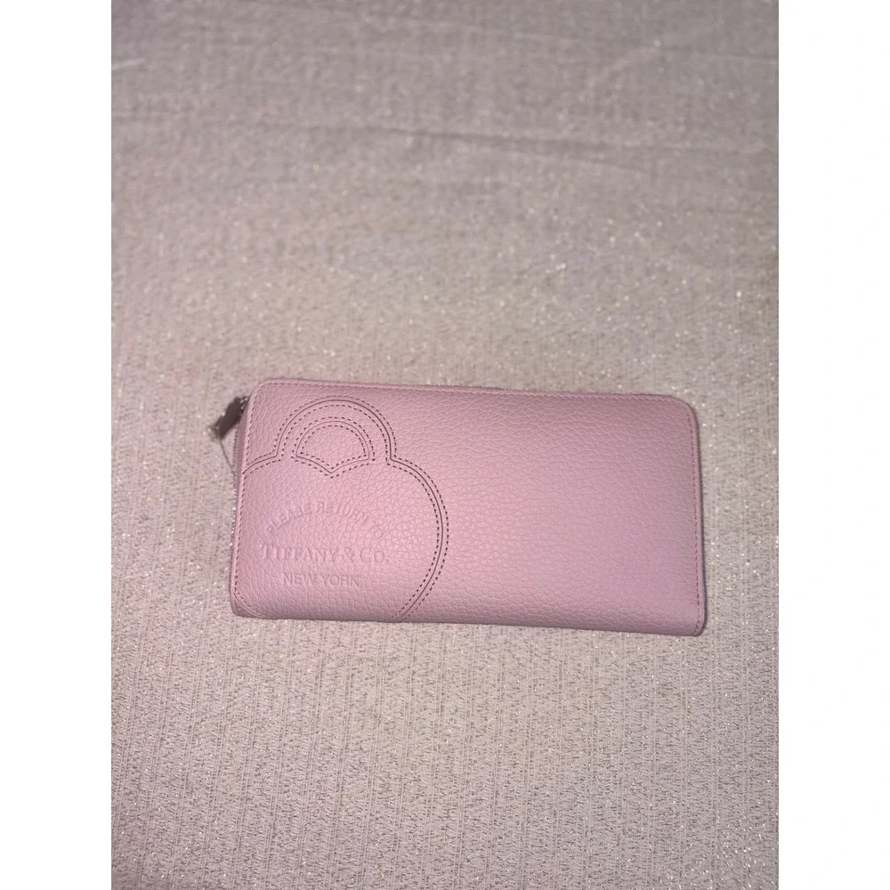 Tiffany & Co Zip Around Wallet OS Pink New Grained Leather Return to Tiffany